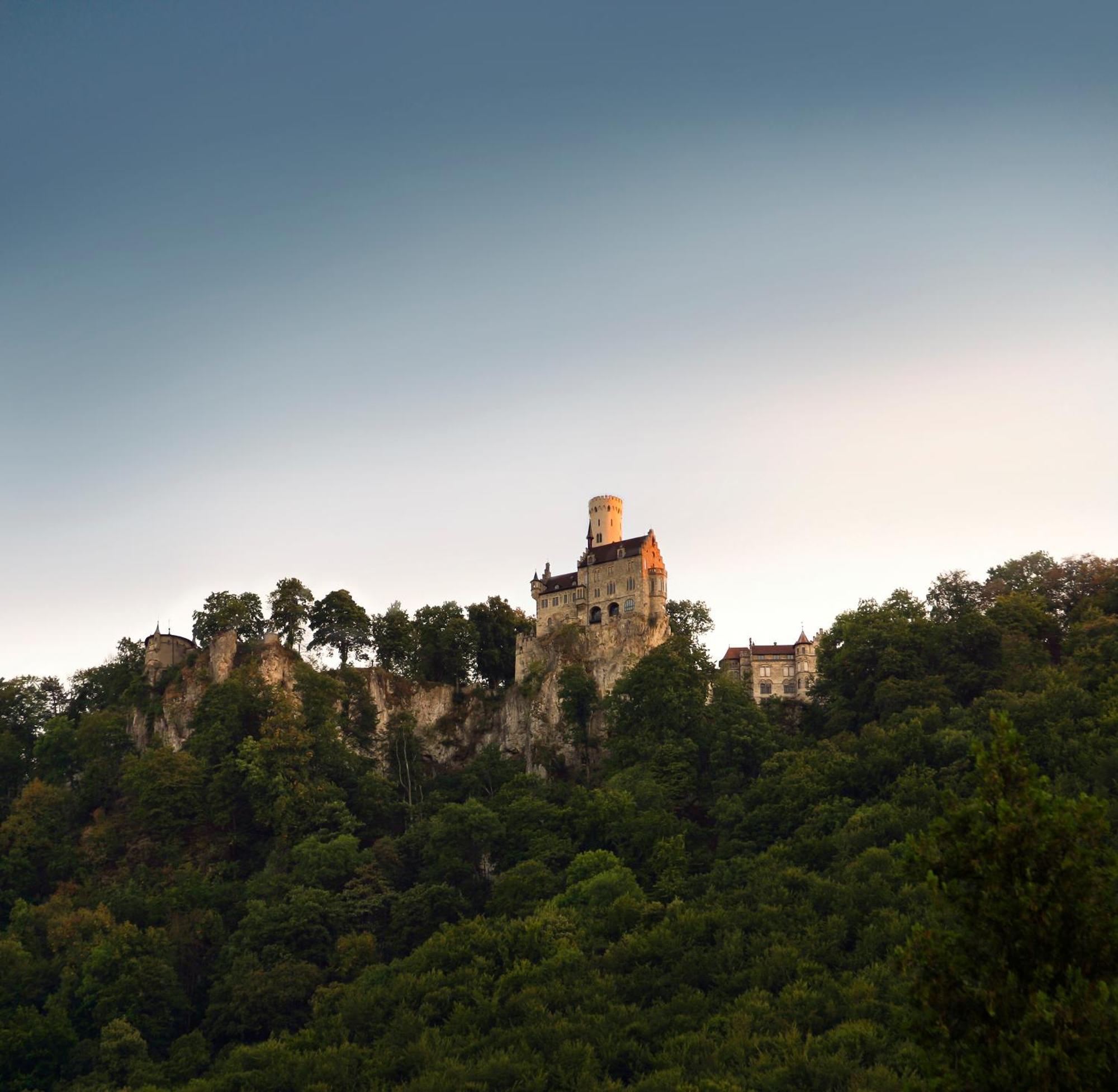 Forellenhof Roessle Hotel & Restaurant Lichtenstein  Exteriör bild