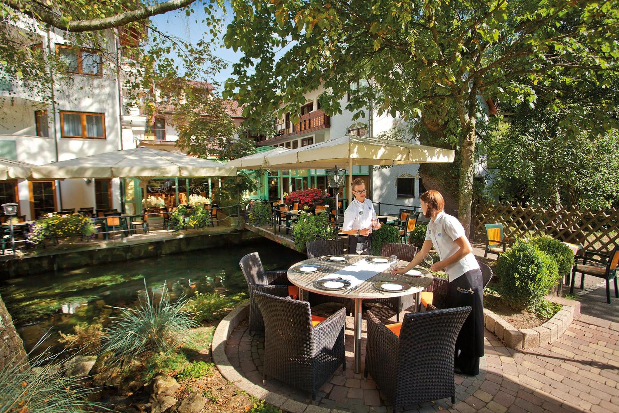 Forellenhof Roessle Hotel & Restaurant Lichtenstein  Exteriör bild